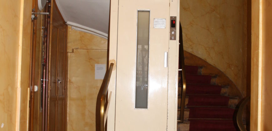 3 pièces meublé PARIS 11ème – 44m2 Carrez – 59 au sol